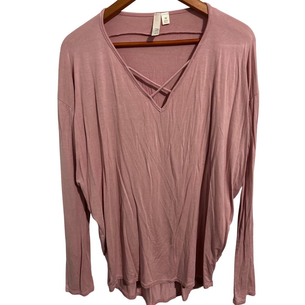 Jolie Soft Pink Long-Sleeved Tee Shirt V-Neck with Crossed Straps Women's Size M